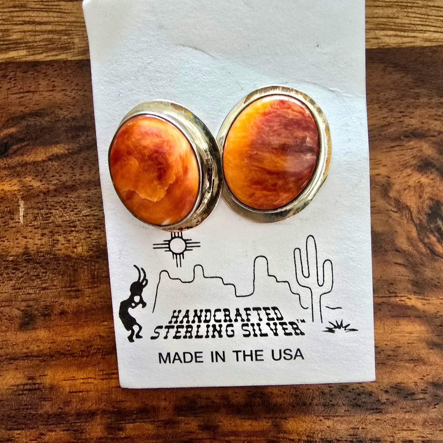 Spiny Oyster Button Earrings