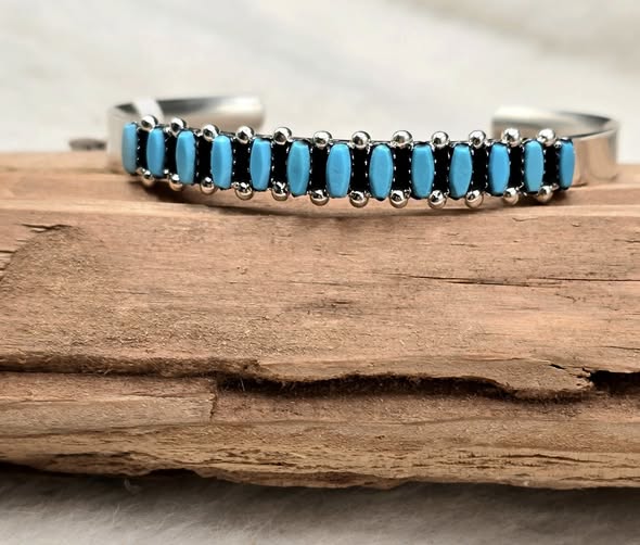 Veronica Martza Turquoise bracelet