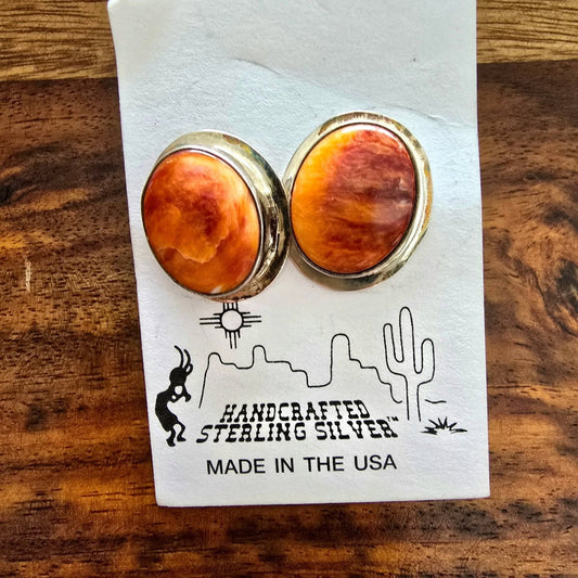 Spiny Oyster Button Earrings
