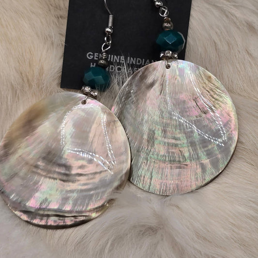 Black Lip Shell Earring