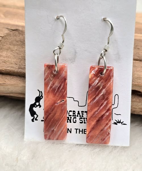 Spiny Oyster earrings